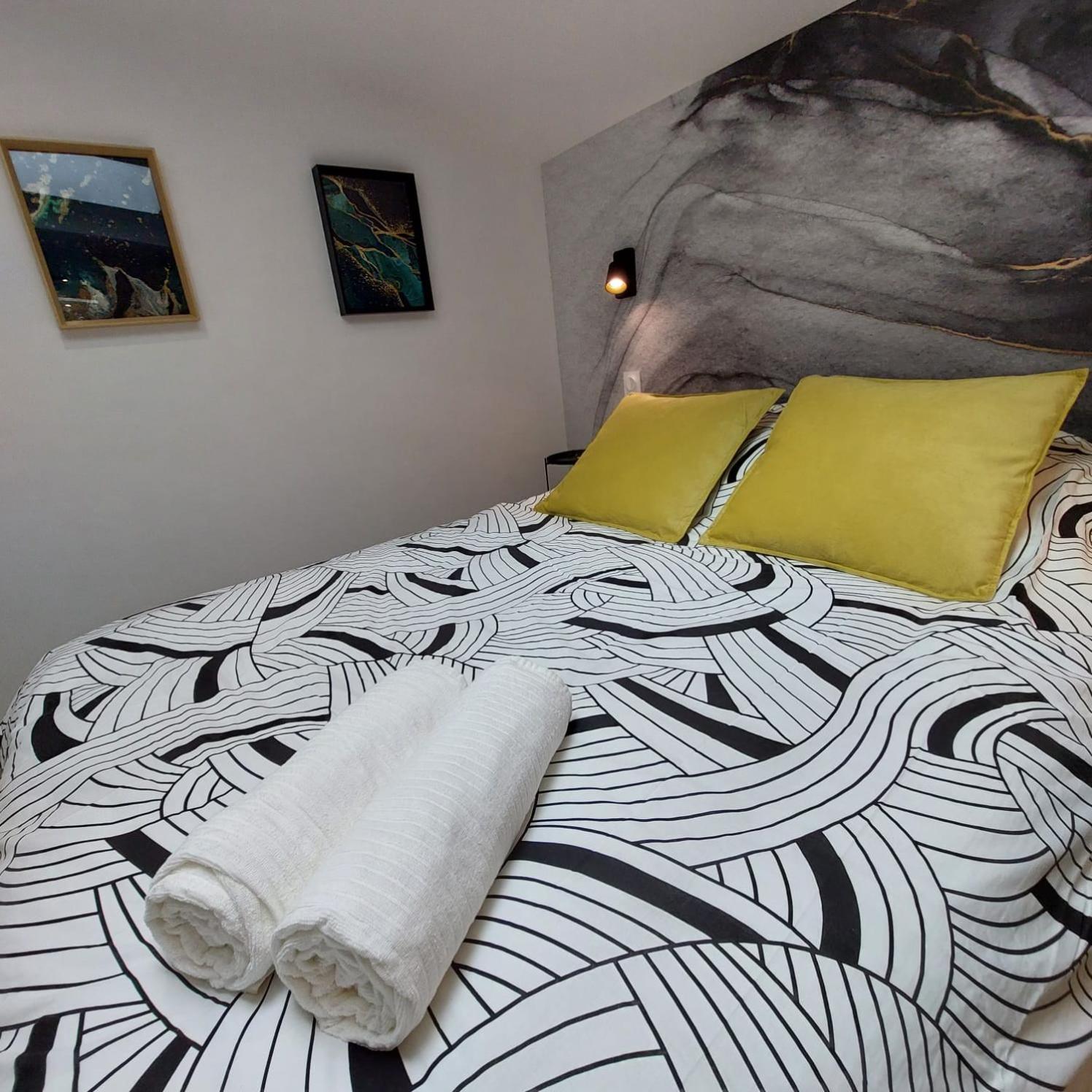Residence Tamaris Loft House La Meziere Экстерьер фото